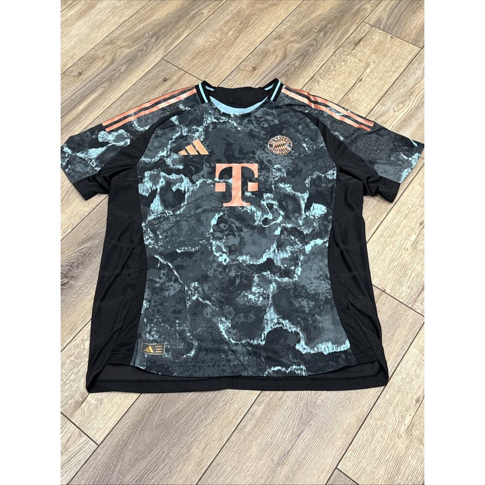 Bayern Munich 24/25 Adidas Authentic Away Jersey Shirt XL